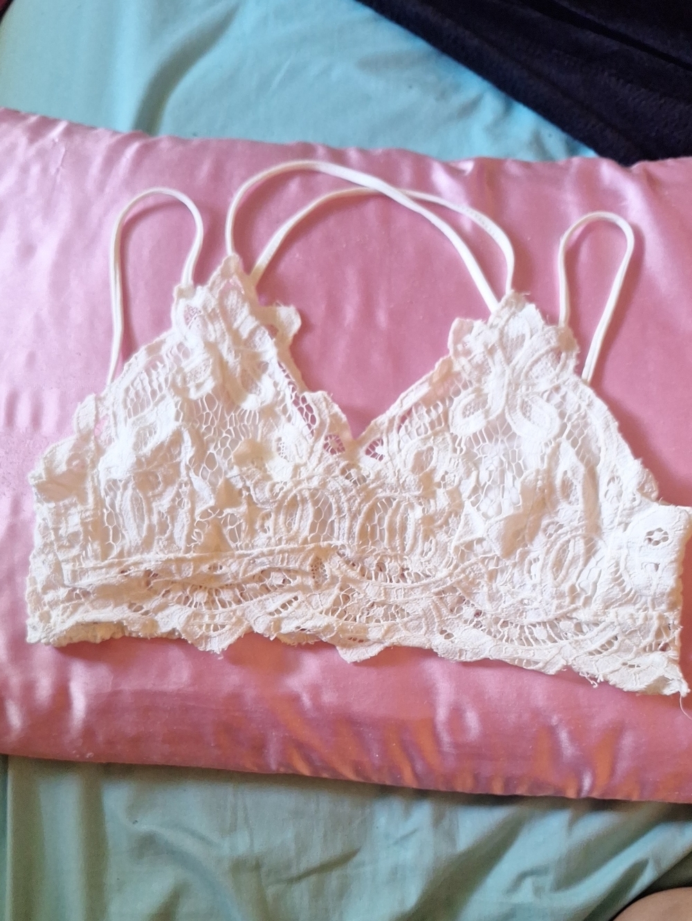 Delicate Lace Bralette in Ivory with Double-Strap Detail